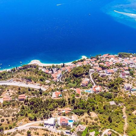 Villa Belvedere With Heated Pool, Billiards, Media Room, Sea Views,10 Pax Оміш Екстер'єр фото